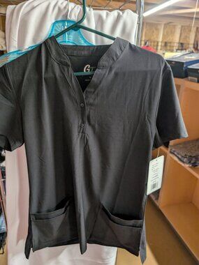 GT Performance Black Short Sleeve Shirt - Medium - 25% Off When You Bundle 5+